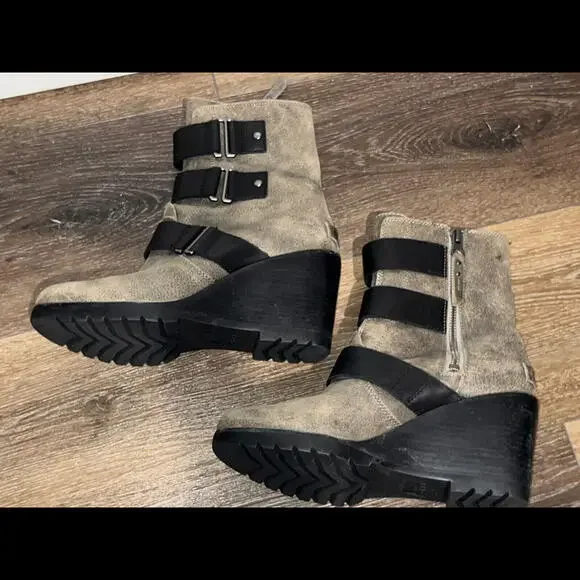 Sorel SZ 7 Women’s After Hours Strappy Wedge Heel Side Zip  Boots Gray/Black - Picture 2 of 5